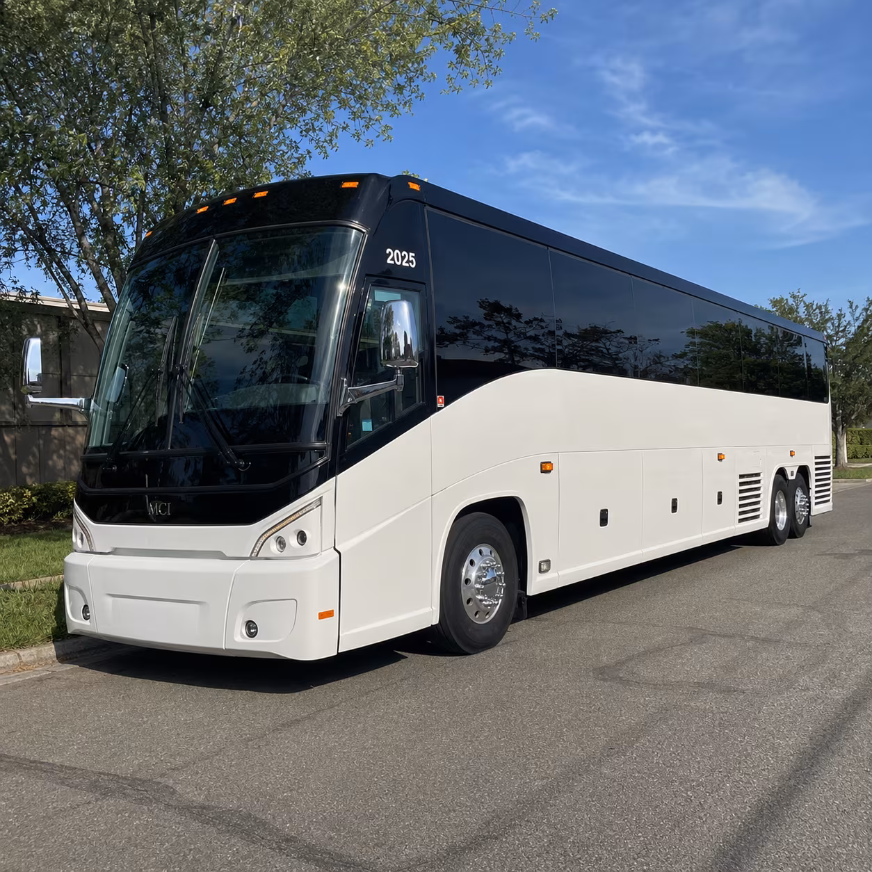 lovelandcharterbuscompany com is the go to resource for rotc and defense contractor transportation in northern colorado