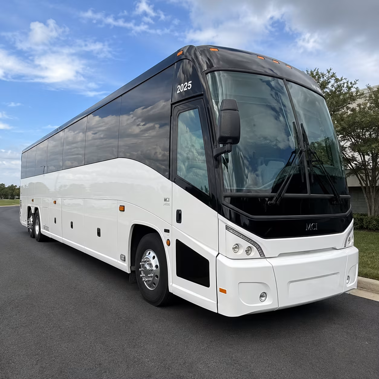 shuttle your team between loveland and denver for conferences and corporate events